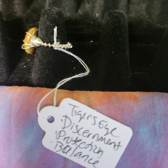 Handmade wire wrapped tigers eye ring size 6 - Picture 4 of 4